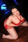 Lina brunette escort