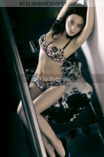 Sayuri escort