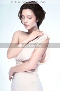 Sayuri escort