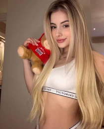 Earls Court escort Billa