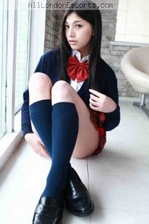 Nana escort - 34B bust, Black hair, Hazel eyes