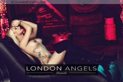 elite London escort Ariana