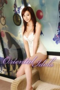 Korean escort Vivian