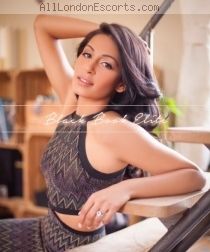 Compare to British Amilah escort