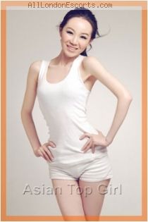 Korean escort Celi