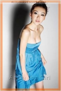 Chinese escort Mandy