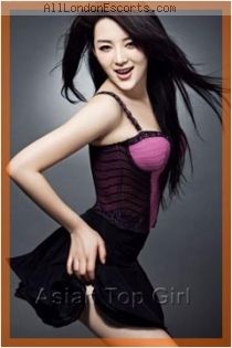 elite London escort Rina