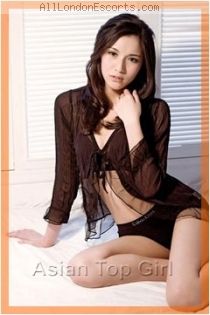 asian escort Ayaki