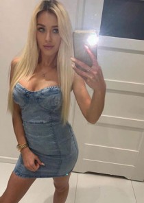 elite London escort Vikky