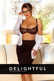 London escort Esme