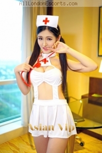 Angel escort - 32B bust, black hair, brown eyes