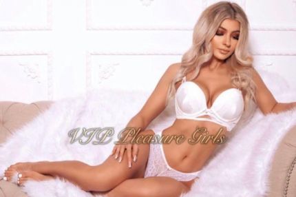 London escort Lexi