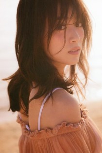 Fendi escort - 34C bust, brown hair, brown eyes