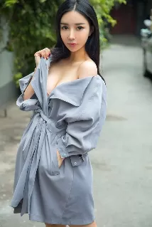 Cha Cha escort - 32C bust, black hair, black eyes