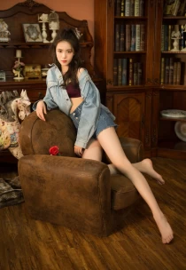 mature escort Ida
