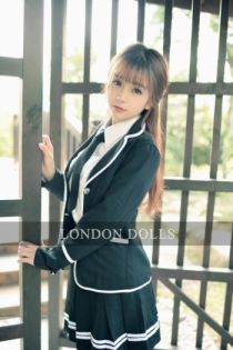 petite escort Hulda