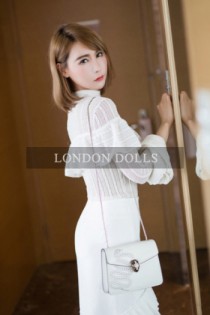 asian escort Yelena