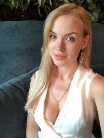 Anaya escort - 34C bust, brown hair,  eyes