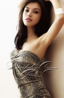 Bloomsbury escort Akane