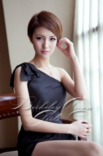 Chinese escort Louise