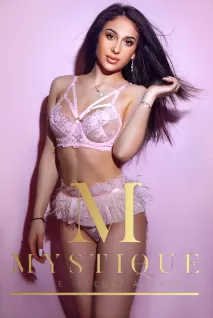 Isabella escort - Mystique Escorts Agency