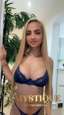 Emily 24 years old girl