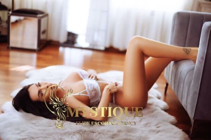 Outcall Only escort Luna