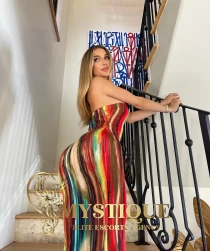 blonde escort Joy