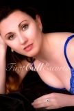 Elizabeth australian rafined escort, 32D