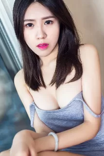 Maya escort - 34B bust, black hair, black eyes