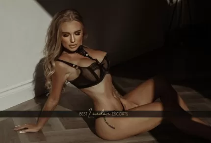 Chelsea escort Arabella