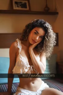 teen escort Belagio
