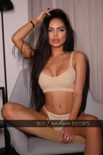 elite London escort Bevini