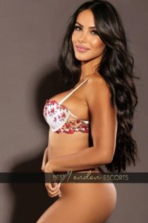 Compare to Thalia escort
