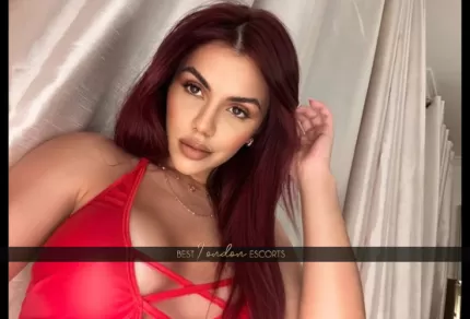 Baker Street escort Efrema