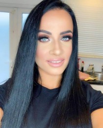 Zenaida escort - 34B bust, brunette hair, brown eyes