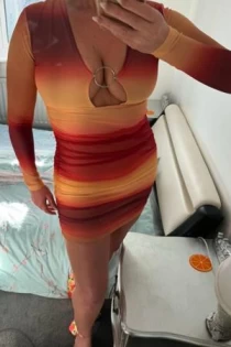 British escort Cleo Sparkles