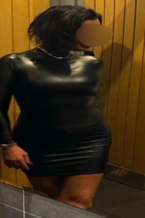 Outcall Only escort Cleo Sparkles