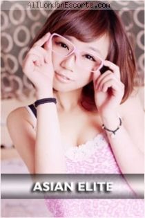 Selina escort - 34C bust, brunette hair, Brown eyes