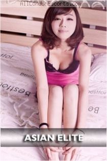 Japanese escort Selina