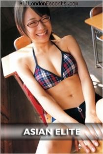 Ami escort - 34C bust, brunette hair, Brown eyes