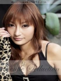 Singaporean escort Alice