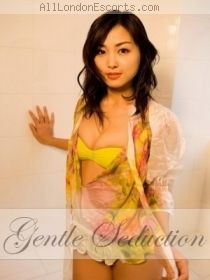 Japanese escort Tomomi