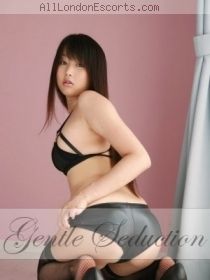 elite London escort Sayuri