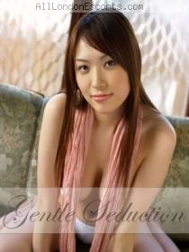 Sloane Square escort Aasuki