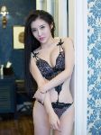 amazing Japanese girl in Mayfair