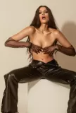 stunning Brazilian escort girl in Earls Court
