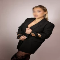 caucasian escort Carolina