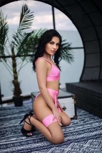 elite London escort Elle