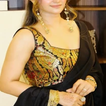 Indian escort Luxurious Navya Kashyap